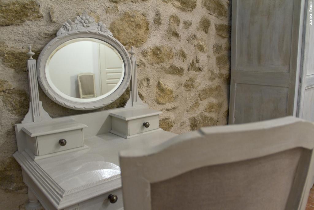 La Rivayne Acomodação com café da manhã Lourmarin Quarto foto